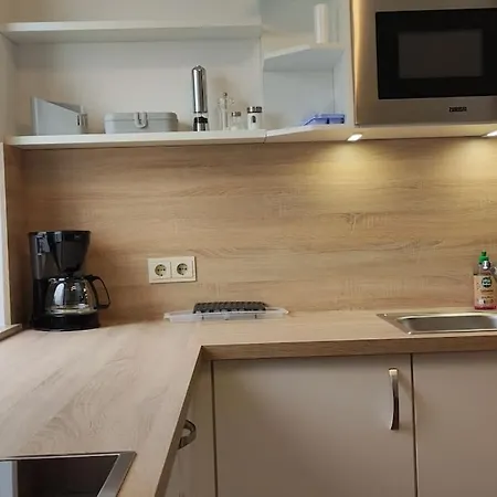 Schöne,ruhige Mit Blick In Park Apartment